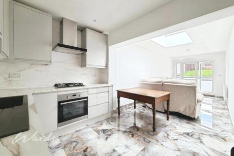 Kitchen-Lounge