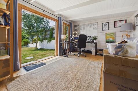 Property Image 36