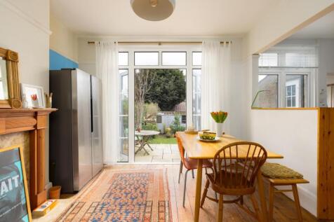 57 Calcott Road-46.jpg