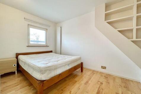 Princes Court, SE16 photo 4