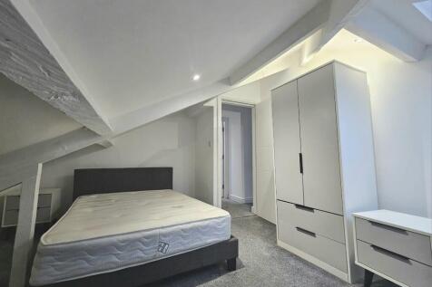 Eldon Place, Manningham, Bradford photo 4