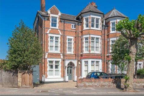 London, N10 - property photo