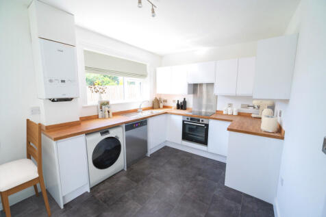 Coniston Drive, Bury photo 3