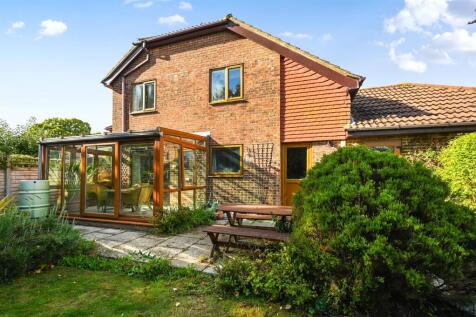 7 FAIRFIELD CHASE - TN393YD - PHOTOS (17).jpg