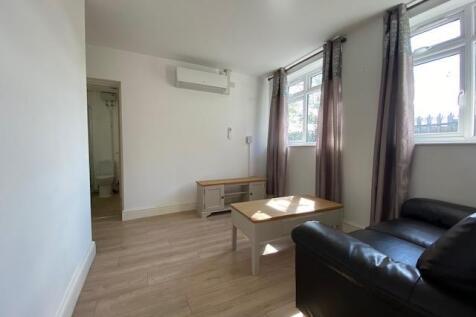 Flat 18, Peterborough photo 4