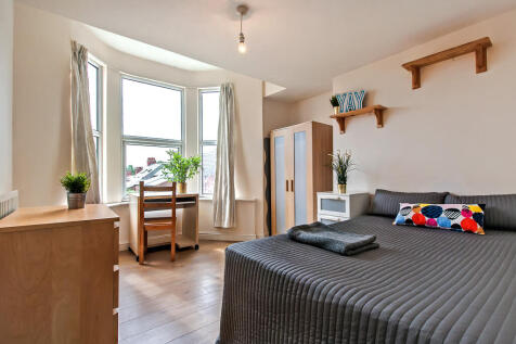 141 Dinsdale Road, Sandyford photo 4