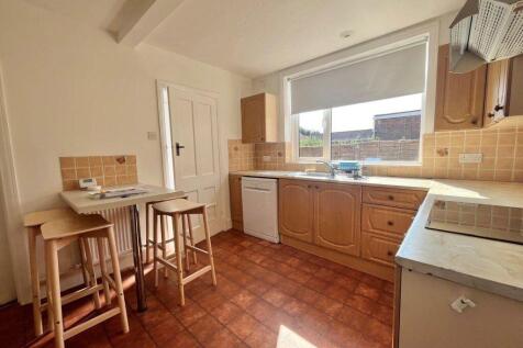 STUDENT FOUR DOUBLE BEDROOM, WINTON- P05599 photo 4