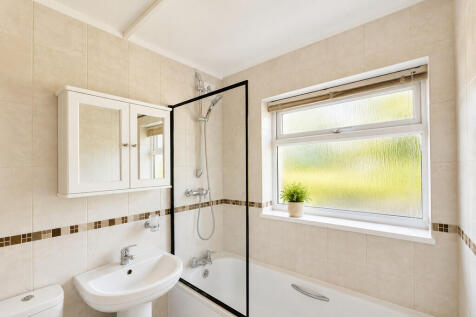Whittington Close, Hythe, Southampton photo 3