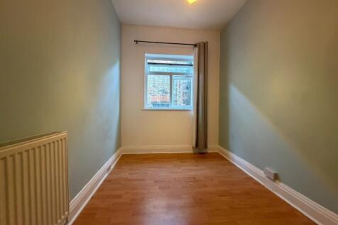 Nibthwaite Road, Harrow photo 5