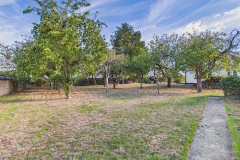 Manor Farm, Elmstone Hardwick, Cheltenham, GL51  photo 3