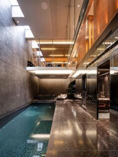 6 bed, 7 bath Terraced in London - Photo 15