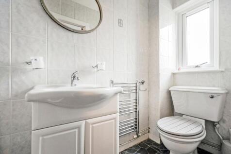 Downstairs Bathroom.1