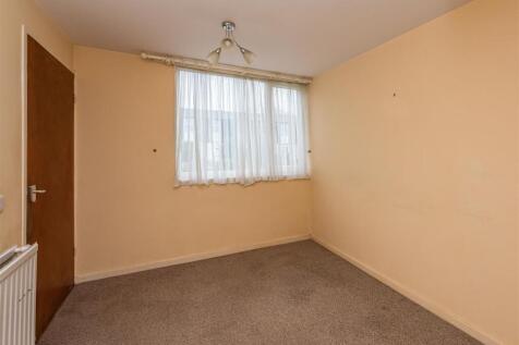 70 Warstones Drive-07.jpg