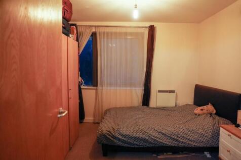 Ebbett Court photo 4