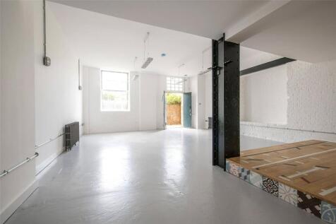 Spratt's Factory E14