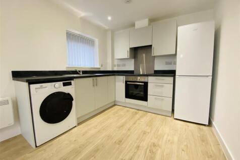 Apartment 11, 8 Avenue Road, Compton photo 3
