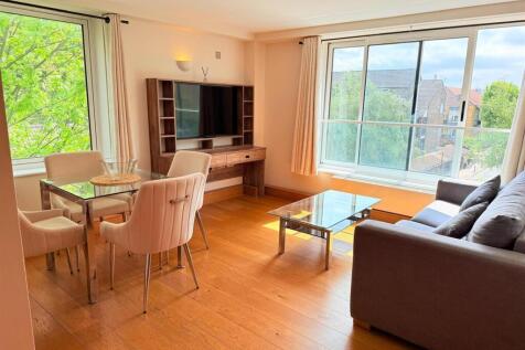 Living Room.jpg