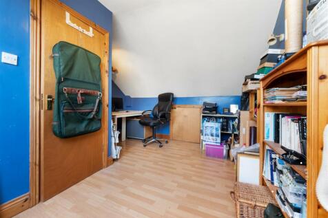 Ninian Road, Roath, Hern Crabtree (29).jpg