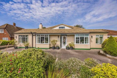 61 Saint Mary's Road, Hayling Island-Small-Portico