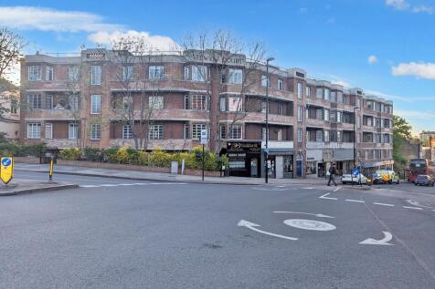 Flat 22 Selwyn Court, Blackheath Village, London, SE3 9SZ