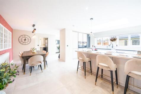 open plan kitchen.jpg