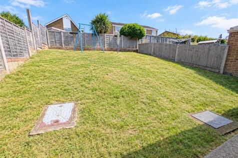 25 Streatfield Road - Garden.jpg