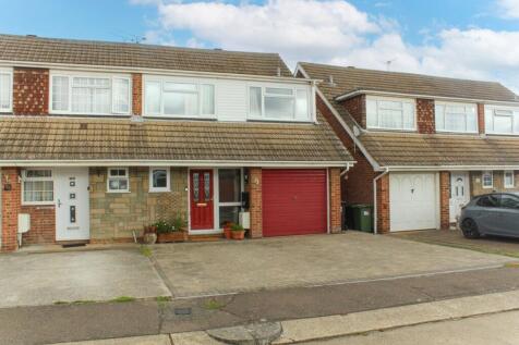 Wickford, SS11 - property photo