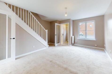 4-Steele-Place-Living-Room.jpg