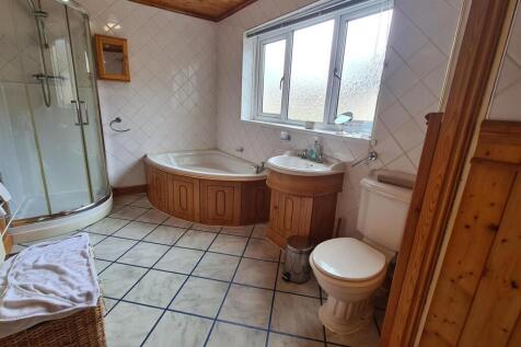 Bowthorn Road, Cleator Moor, CA25 photo 3