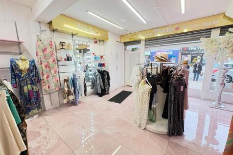 RETAIL AREA