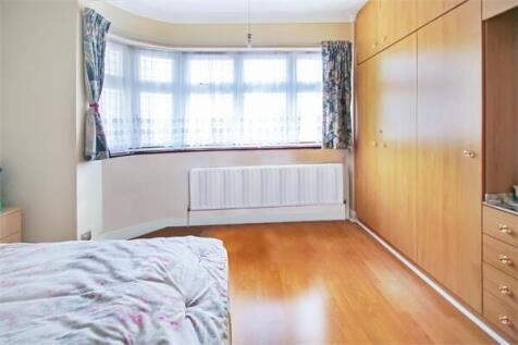 Cool Oak Lane, London, NW9 photo 5
