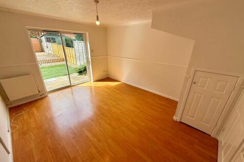 Warndon Villages, Worcester, WR4 photo 5