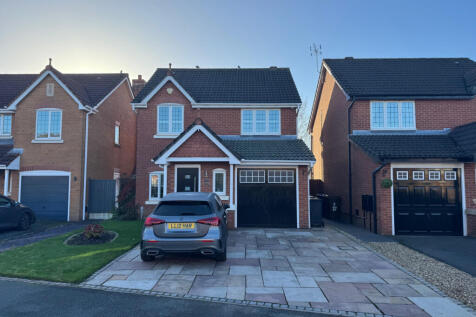 3 bed detached house for sale Glossop Way, Hindle