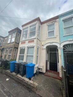 6-bed house on Wellesley Avenue, Beverley Road, Hull, £433/mo