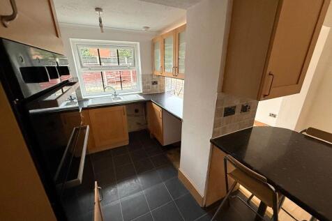 Silver Birch Close, Bristol photo 5