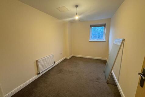 18 Westbury Fold, Elland, Halifax, HX5 9AL photo 5