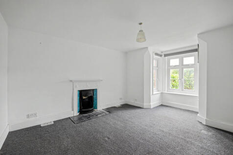 Hazelmere, Southampton Road, Cadnam, Southampton, SO40 2NB