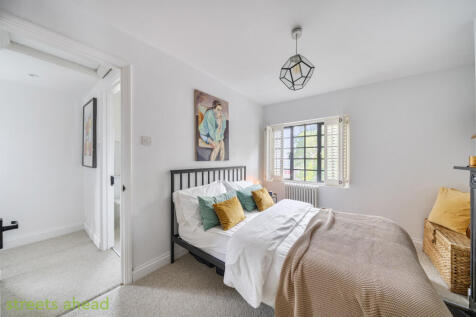 b45b2bae-0889-493...