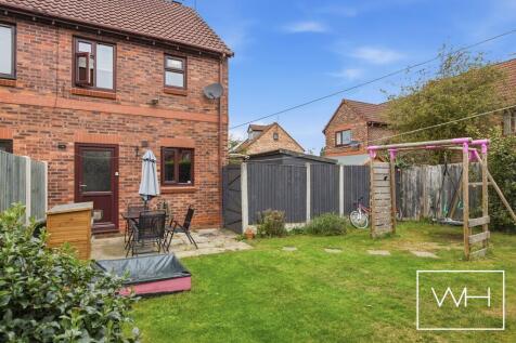 1 Fernlea Close, Cus