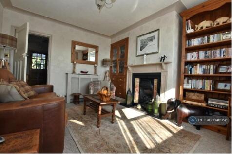 Tatefield Grove, Leeds, LS25 photo 2