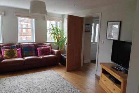 Castledown Avenue, Hastings TN34 3RJ photo 5