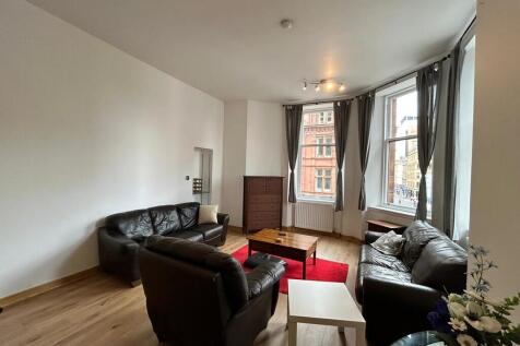 Renfield Street, City Centre photo 4