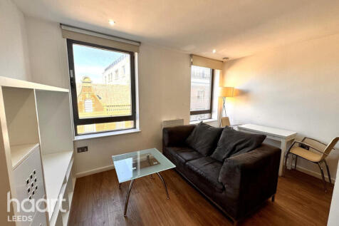 Leeds, LS1 - property photo