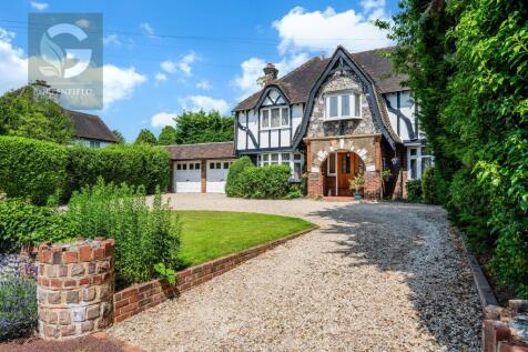 Ewell Downs Road, Ewell, Epsom, Surrey KT17 3BU