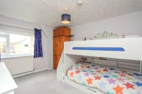 2 Ashride bed 2.jpeg