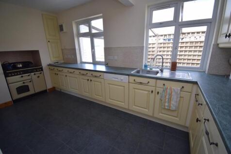 Kitchen from Dining.JPG