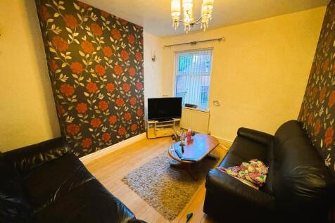 Derby Grove, Nottingham, Nottinghamshire, NG7 photo 5