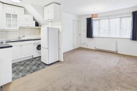 Open Plan Living Room / Diner / Kitchen