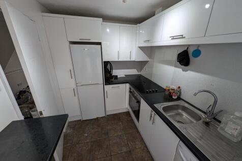 Pursey Drive, Bradley Stoke, Bristol photo 5