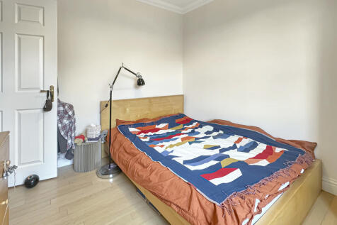Master bedroom 2